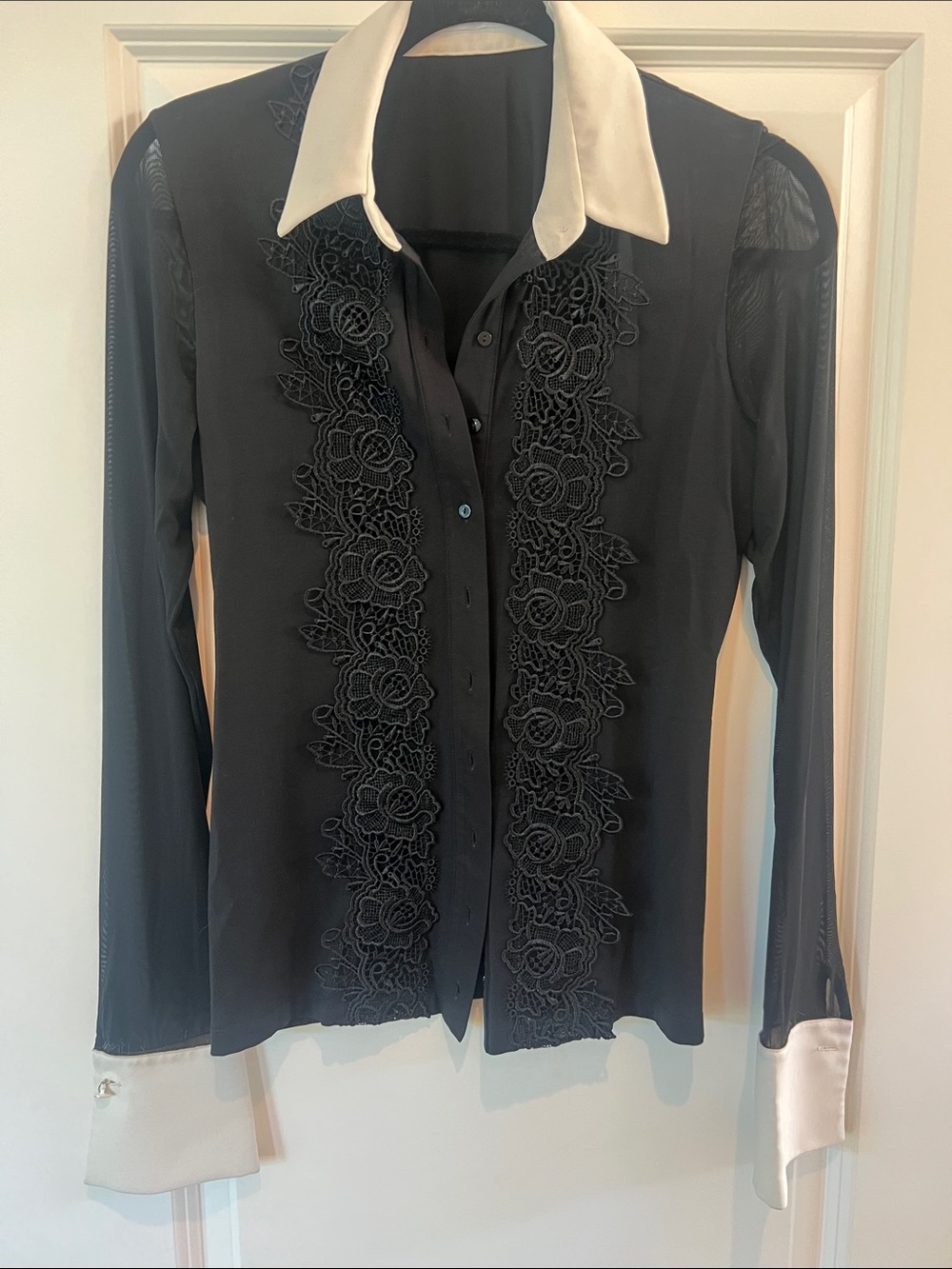 Anne Fontaine Black Long-Sleeve Blouse with White Collar & Cuffs size 40